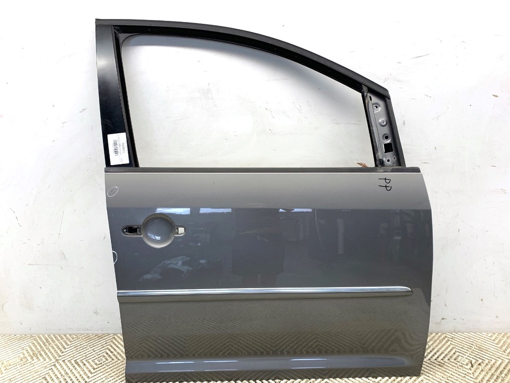 [STARK-769502] Puerta delantera derecha VW Touran (1T3) 2010-2015