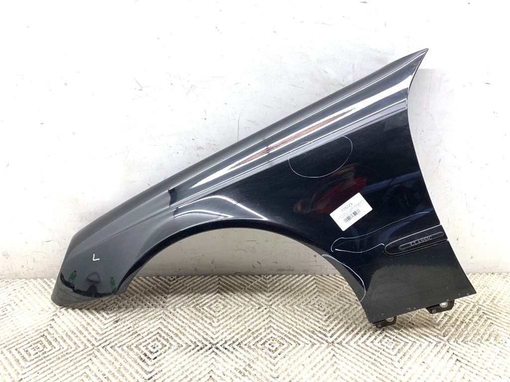 [STARK-775223] Aleta delantera izquierda Mercedes-Benz Clase E T-Model (S211) 2003-2009