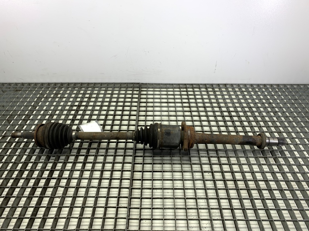 [STARK-778671] Semieje derecho delantero Toyota RAV 4 III (_A3_) 2005-2014 2.4 4WD (ACA31, ACA33)