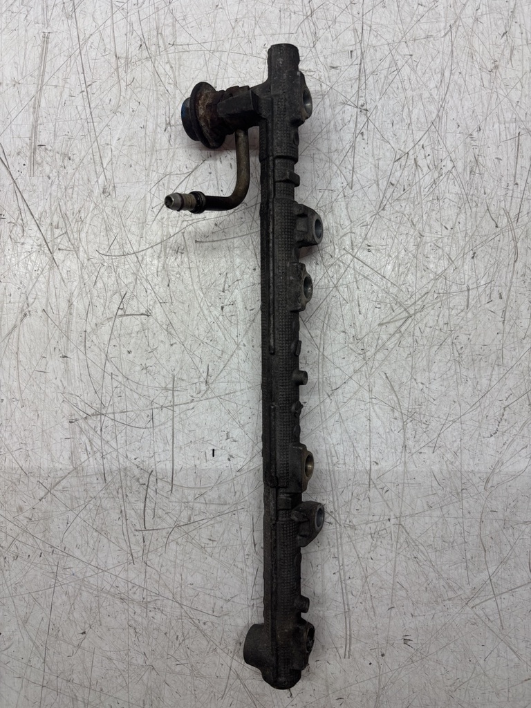 [MTD-478320] Riel inyectores Toyota Tundra 2UZ-FE 2.998 ccm 183-206 kW 1999-2006