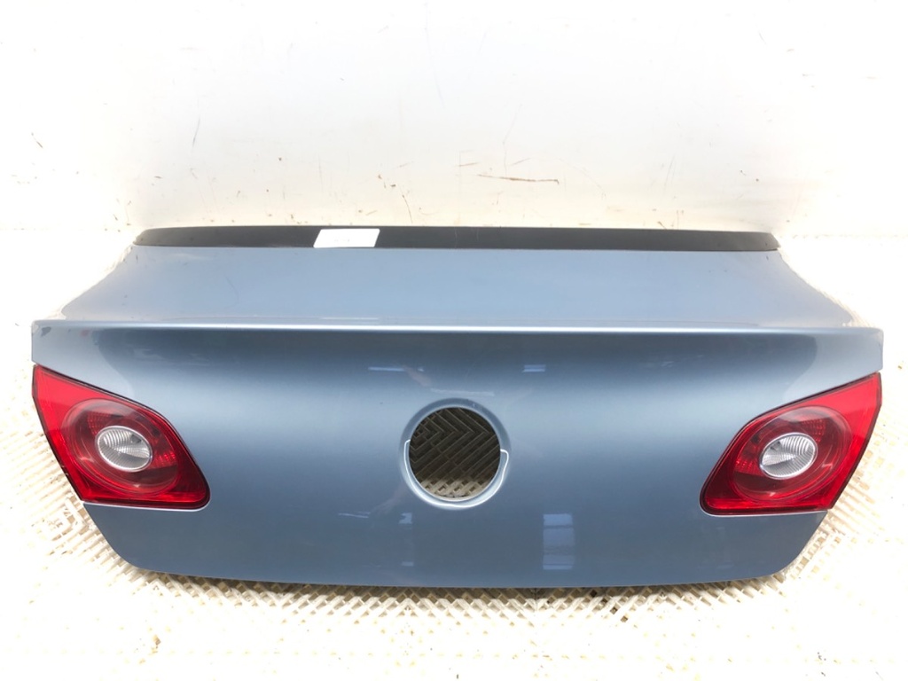 [STARK-711967] Portón trasero VW Passat CC B6 (357) 2.0 TDI 125 kW 2008-2012
