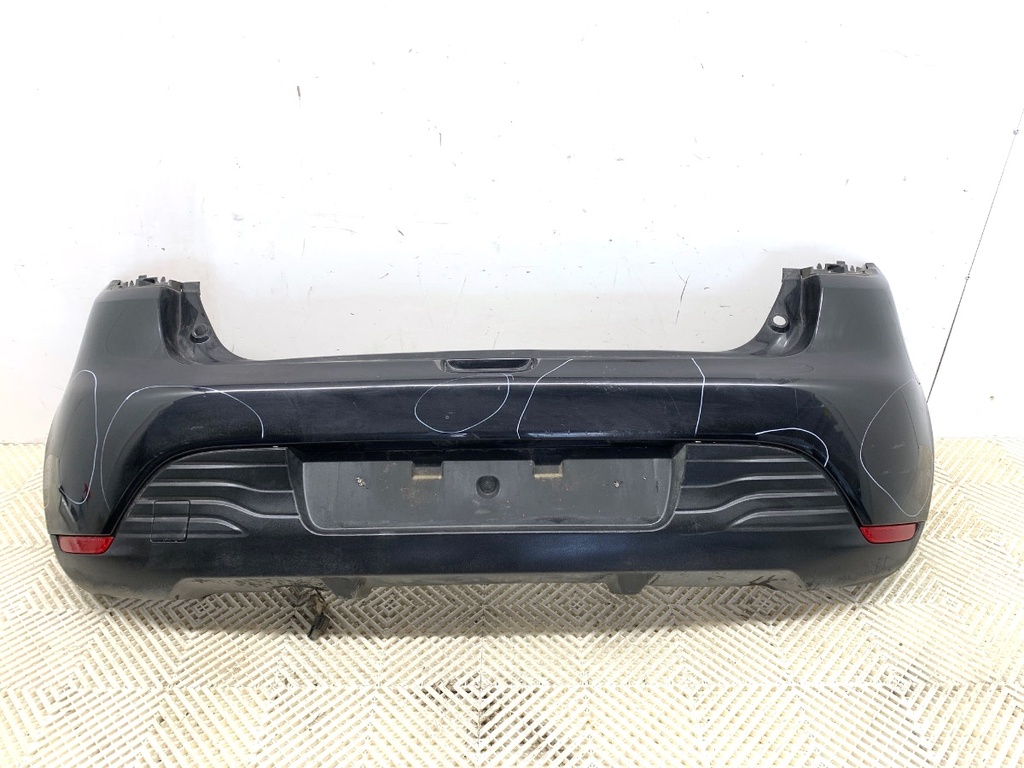 [STARK-713655] Paragolpes trasero RENAULT CLIO IV (BH_) 1.5 dCi 90 66 kW 2012-2022