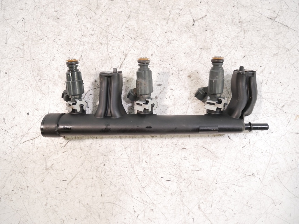[MTD-444063] Rampa de inyectores Opel Corsa F 1.2 68 CV F12XEL 9816955780