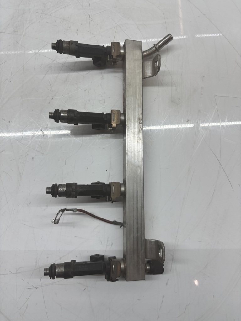 [MTD-446486] Riel inyector Opel Adam, Astra, Corsa 1.4 A14XER 55572731