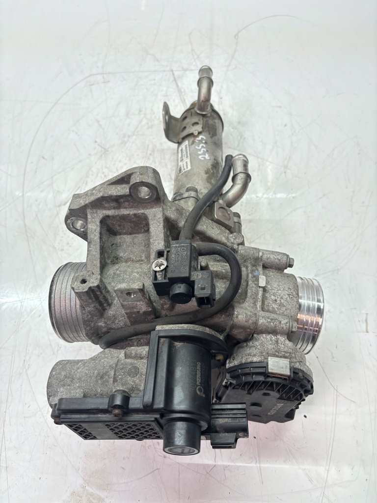 [MTD-449917] Enfriador de gases de escape Volvo V70 MK2 2.4 D5 D5244T5 880765R