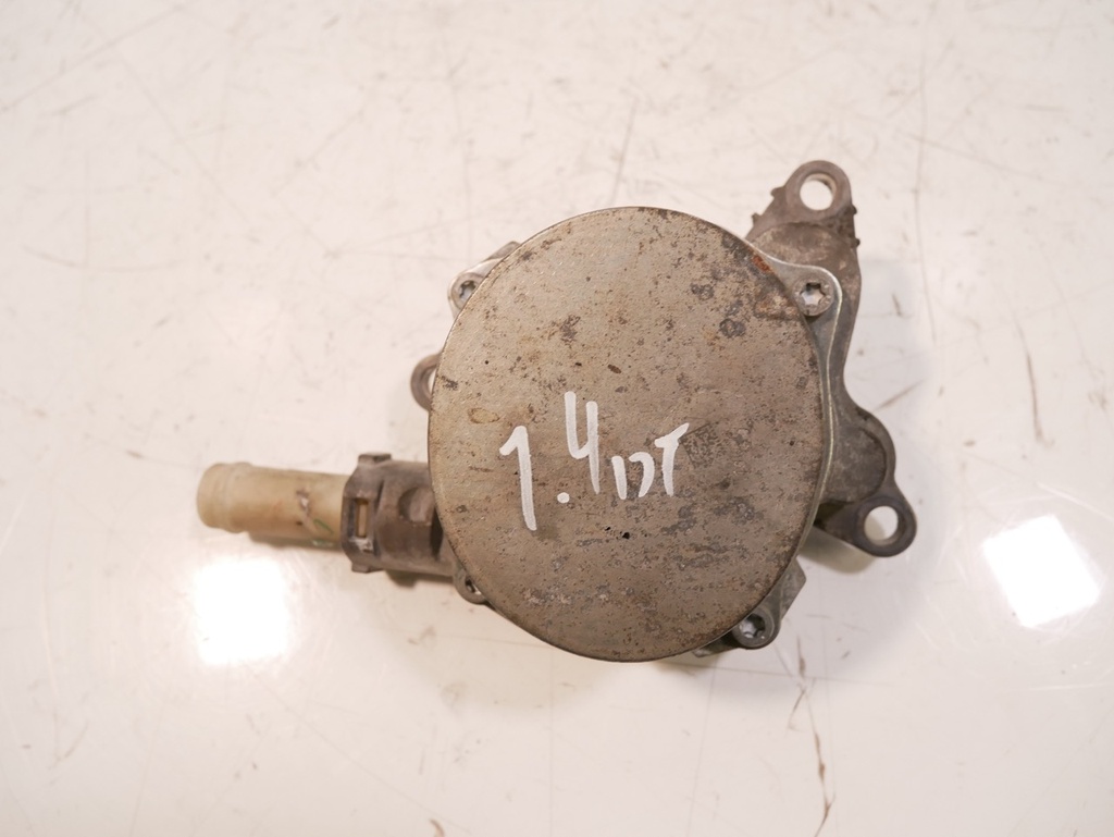 [MTD-449972] Bomba de vacío Nissan Navara 2.3 DCI YS23DDTT YS23 M9T270