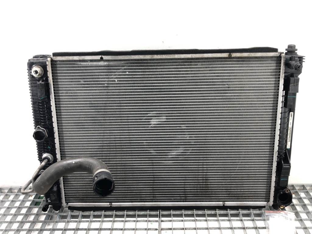 [STARK-536085] Radiador INFINITI Q50 2.0 T 2013-2022