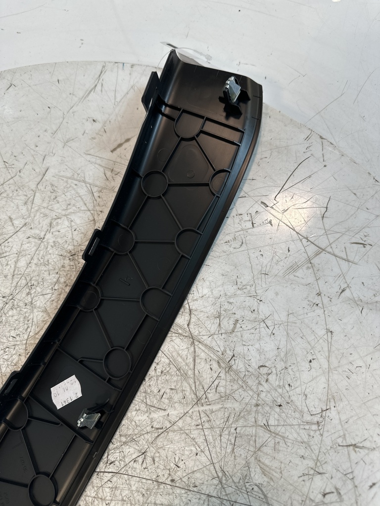 [MTD-498336] Embellecedor portón trasero BMW Serie 6 G32 GT 2.0 620d 2019