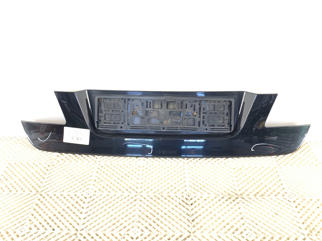 [STARK-751072] Parachoques trasero BMW 7 (F01-F04) 2008-2015