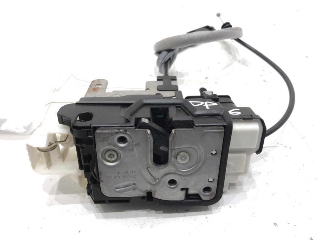 [STARK-760388] Cierre de puerta delantera derecha Volvo V40 liftback 2012-2022