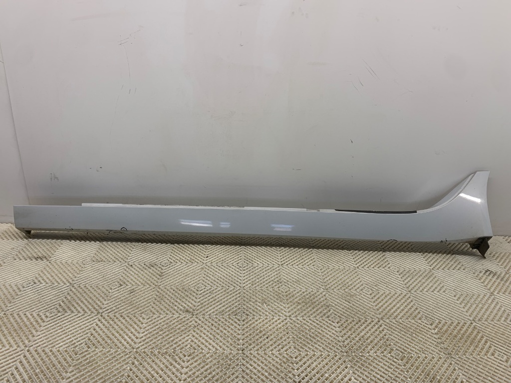 [STARK-790222] Moldura de umbral izquierdo para Jaguar XF II (X260) 2015-2022