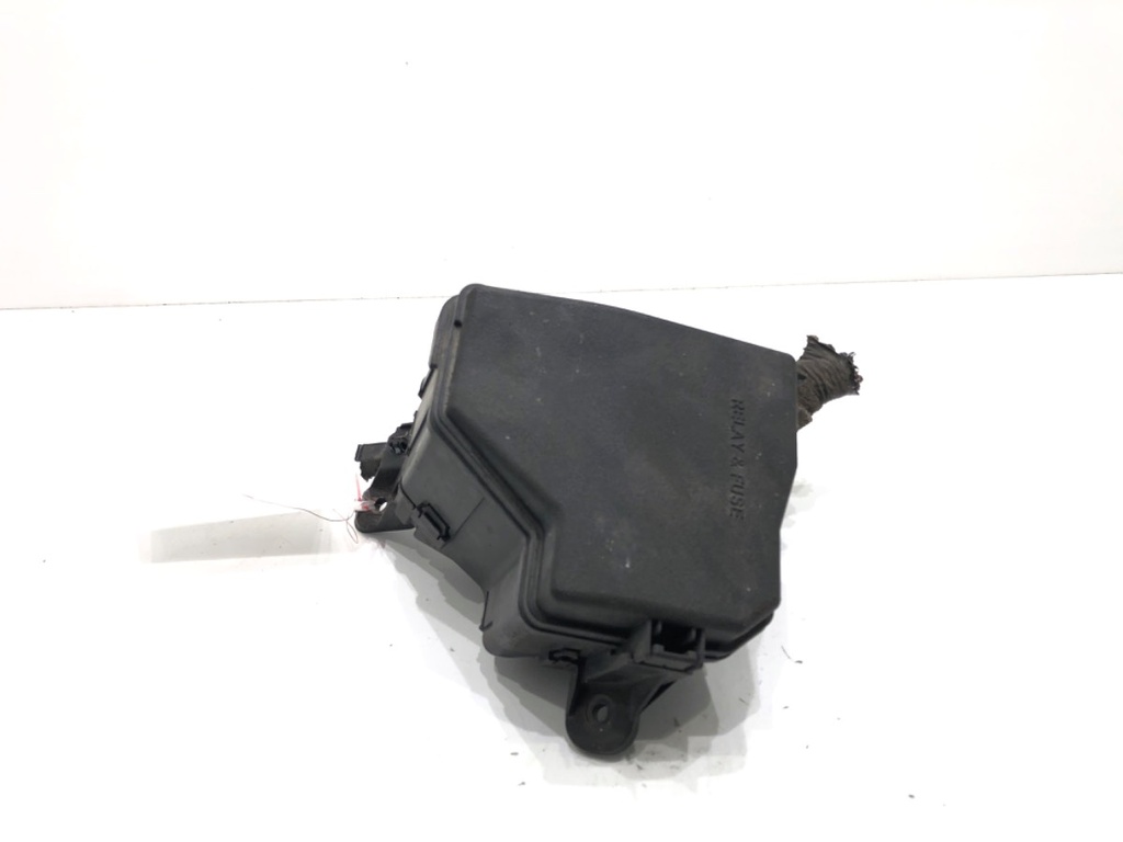 [STARK-800768] Caja de fusibles Toyota Yaris (_P13_) 2010-2022 1.3