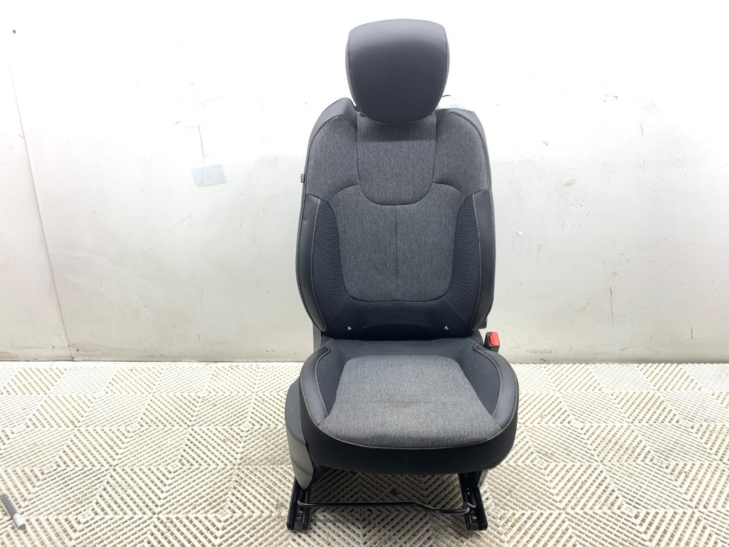 [STARK-799545] Asiento delantero derecho Renault Captur I 1.5 dCi 110