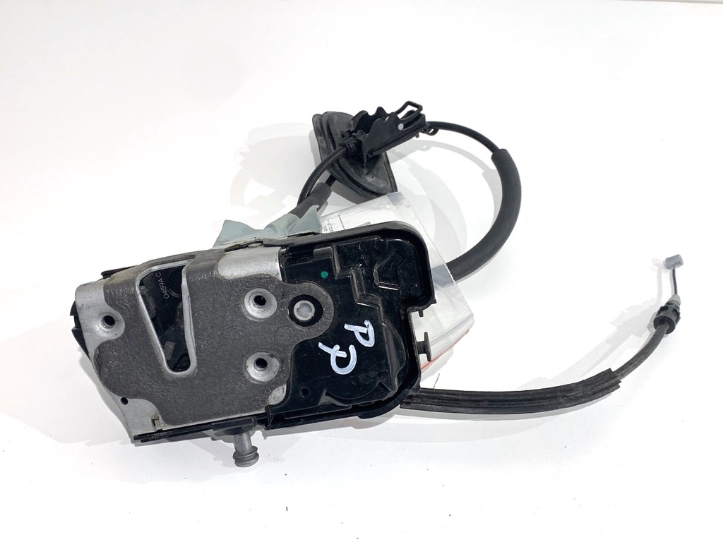 [STARK-800898] Cerradura de puerta delantera derecha FORD Focus IV Turnier (HP) 1.5 EcoBoost 2018-2022