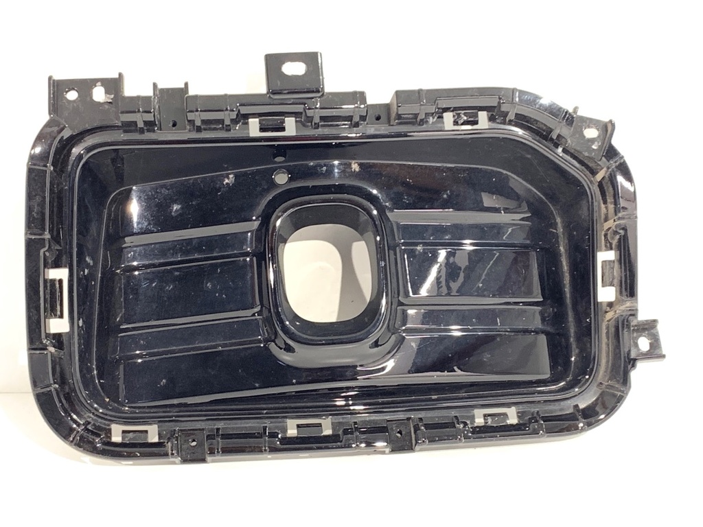 [STARK-801186] Rejilla frontal derecha SSANGYONG TORRES (J100) 1.5 GDI AWD 2022-
