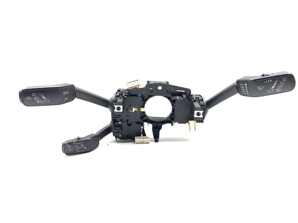 [STARK-802848] CONMUTADOR COMBINADO SEAT LEON (5F1) 2012-2022 1.5 TSI 96 kW