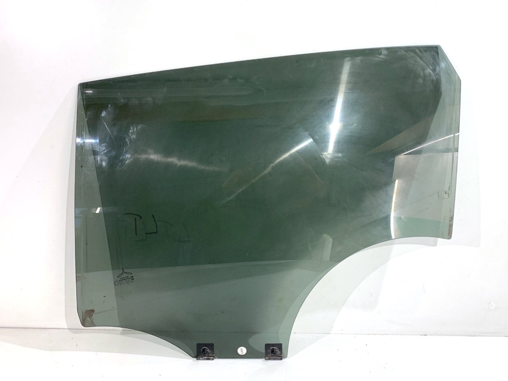 [STARK-809441] Ventana trasera izquierda Renault Clio V (B7) 2019-2022