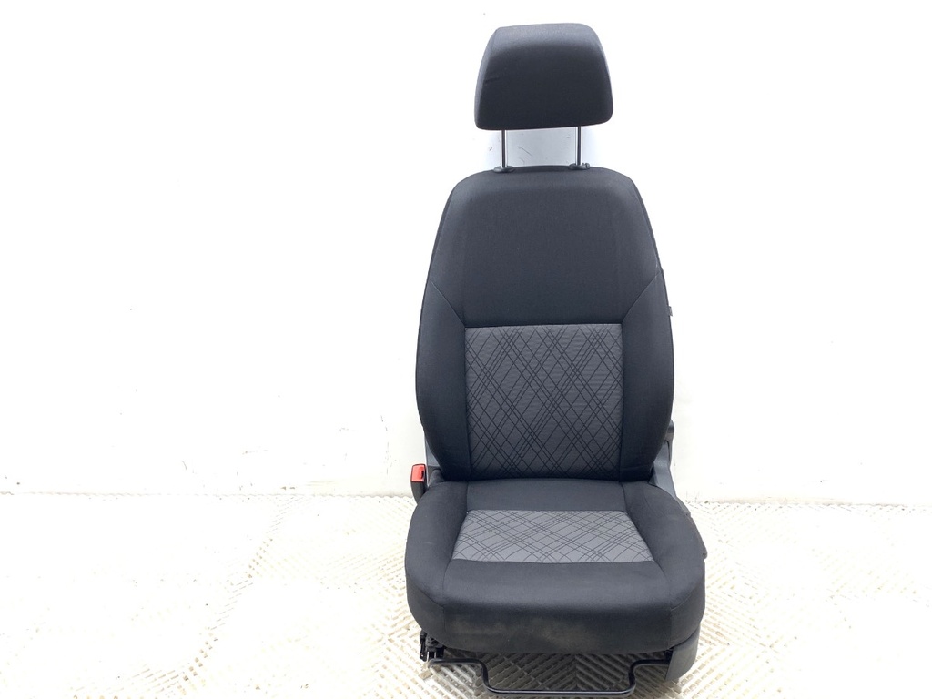 [STARK-810947] Asiento delantero izquierdo SEAT Toledo IV (KG3) 2012-2019
