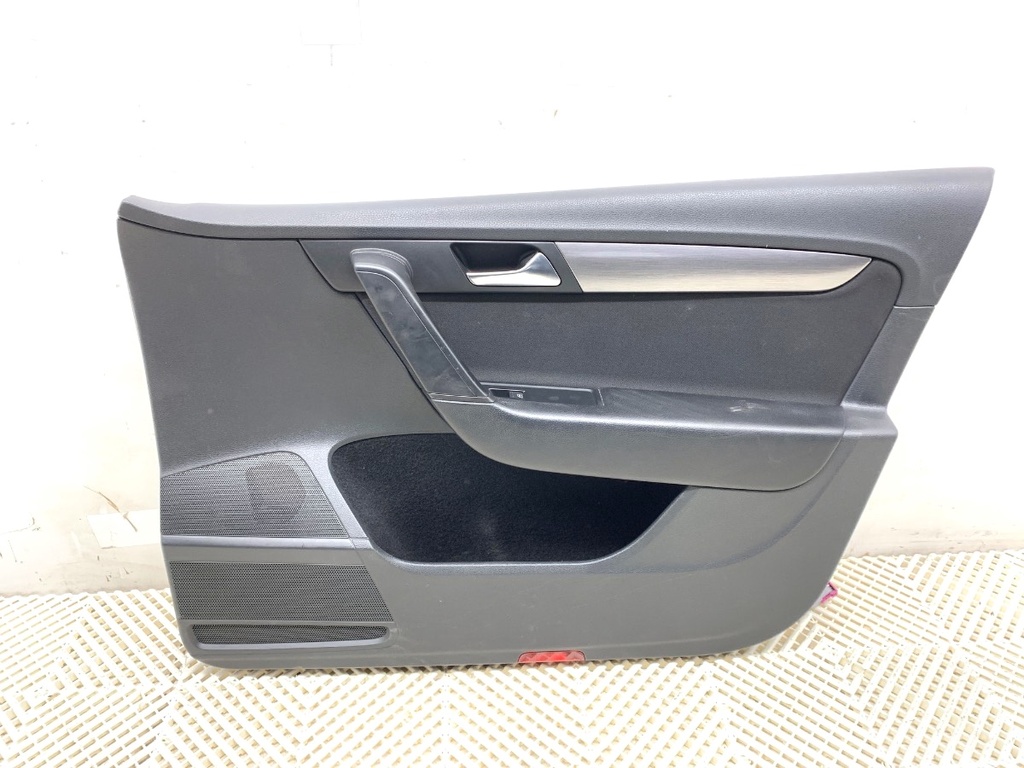 [STARK-813177] Panel de puerta delantero derecho VW Passat B7 Variant (365) 2010-2015 2.0 TDI