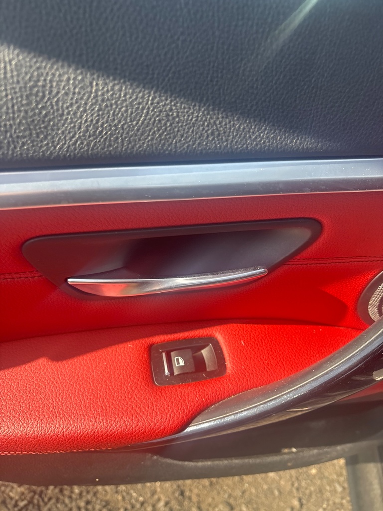 [MTD-530392] Tirador de puerta trasero interior izquierdo BMW 4 Series