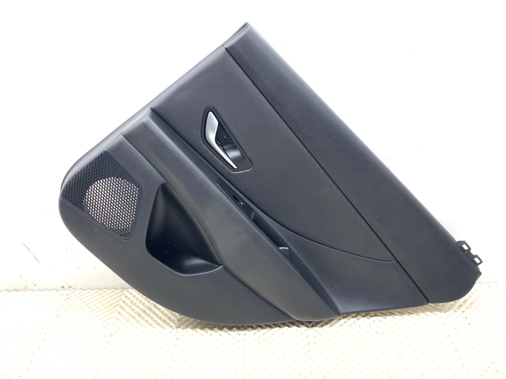 [STARK-816585] Panel de puerta trasera derecho Hyundai Elantra VII sedán CN7 2020-2022