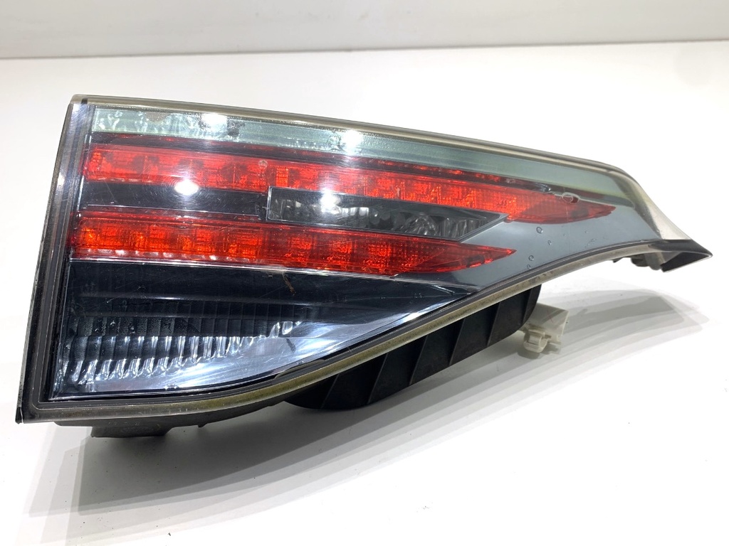 Piloto trasero izquierdo LEXUS CT (ZWA10_) 2010-2022