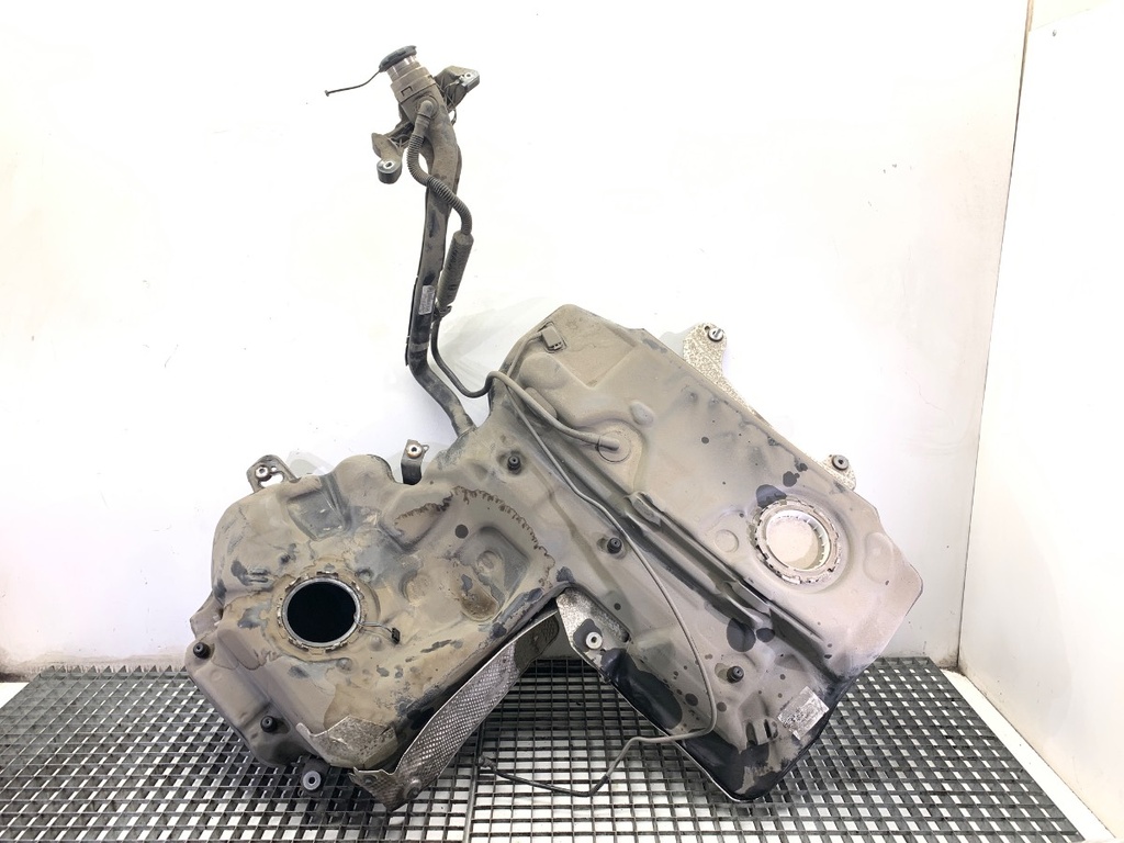[STARK-833461] Depósito de combustible AUDI A7 Sportback (4GA, 4GF) 2010-2018