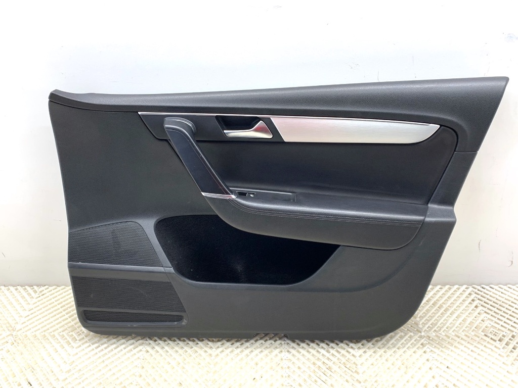 [STARK-843405] Panel de puerta delantero derecho VW Passat B7 Variant (365) 2.0 TDI