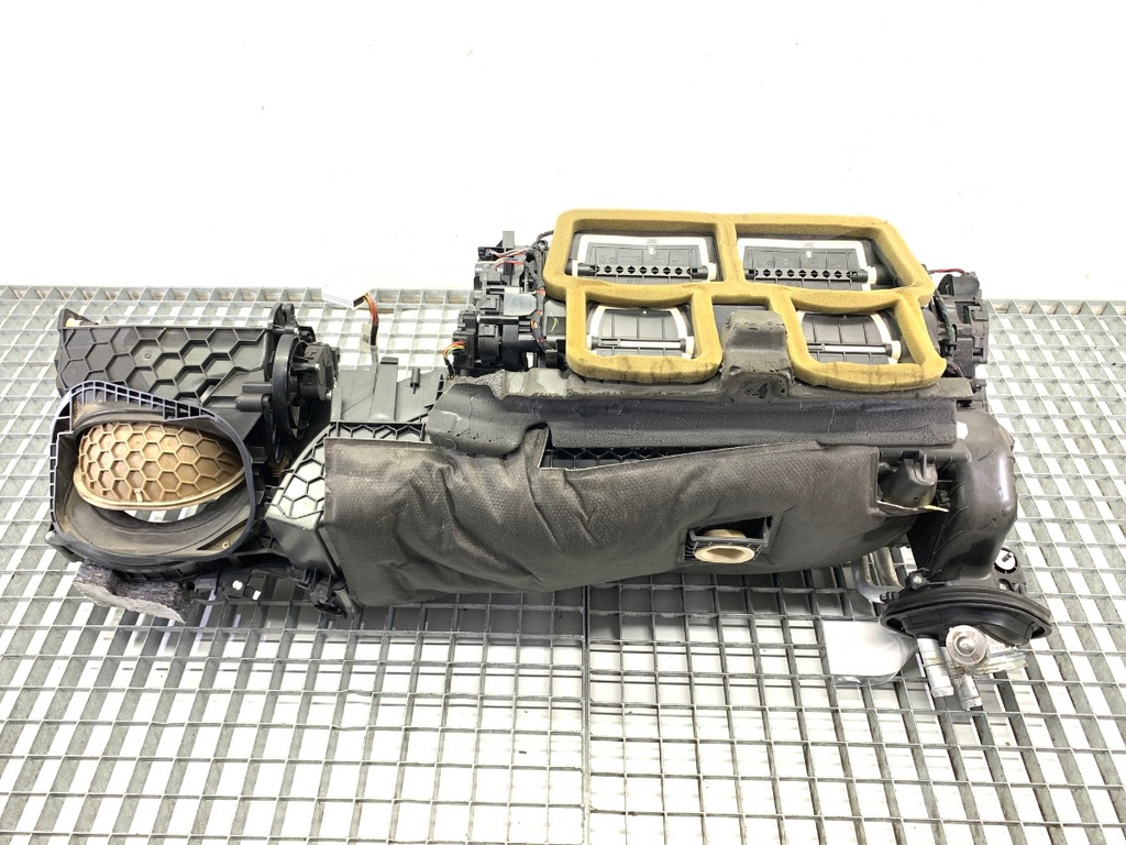 [STARK-848671] Núcleo del calentador BMW 3 Touring (F31) 2012-2019