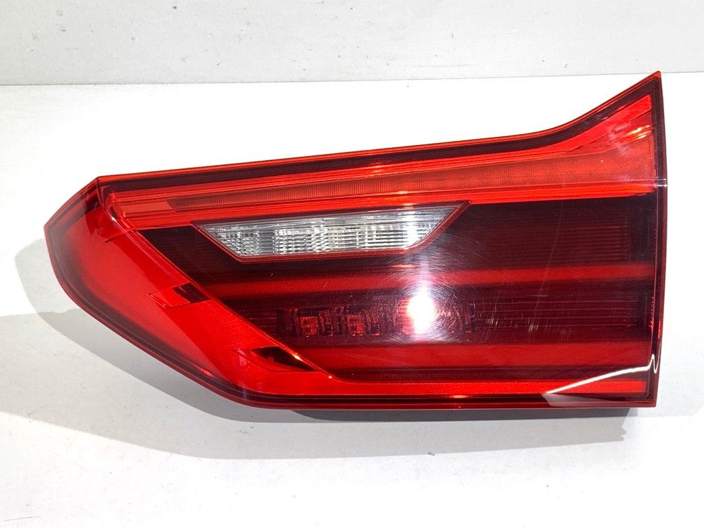 [STARK-849285] Piloto trasero derecho BMW Serie 5 Touring (G31) 2017-2022