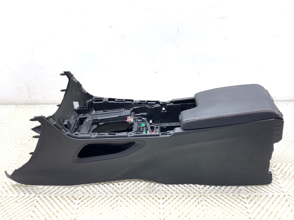 [STARK-849995] Túnel central Jaguar F-PACE (X761) 2015-2022