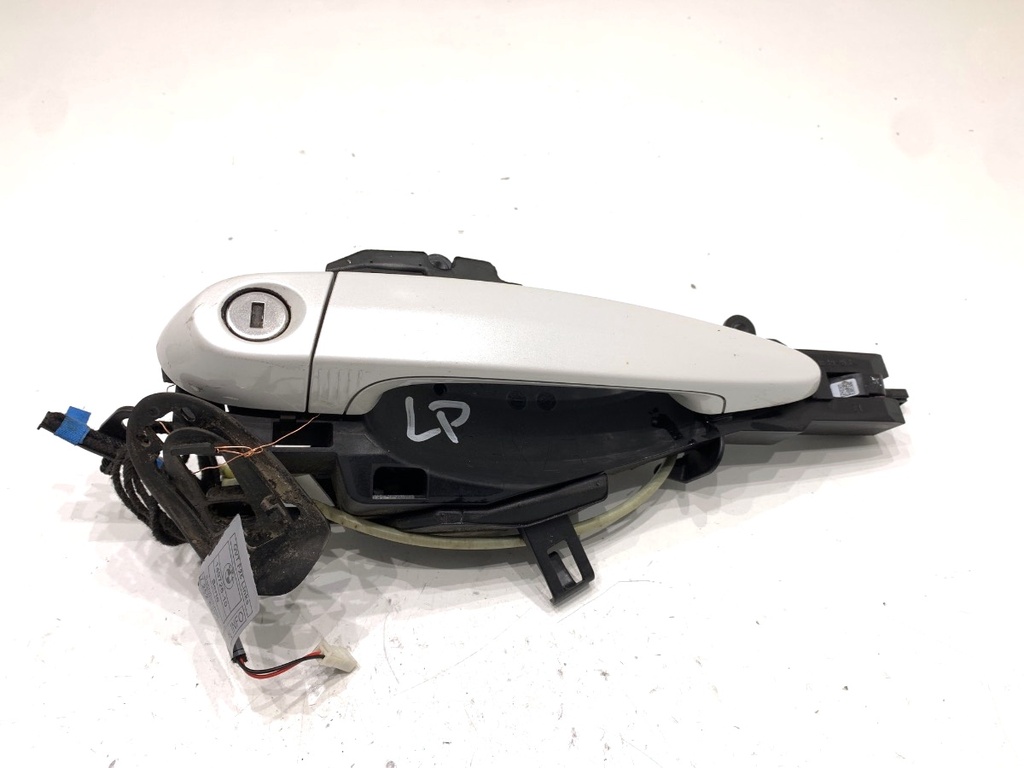 [STARK-851451] Manija exterior de puerta delantera izquierda BMW X3 (F25) 2010-2017