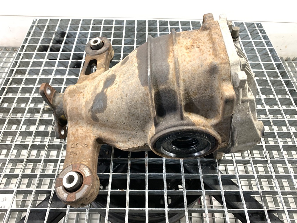 [STARK-862457] Diferencial trasero Lexus IS III (AVE30_) 2013-2022
