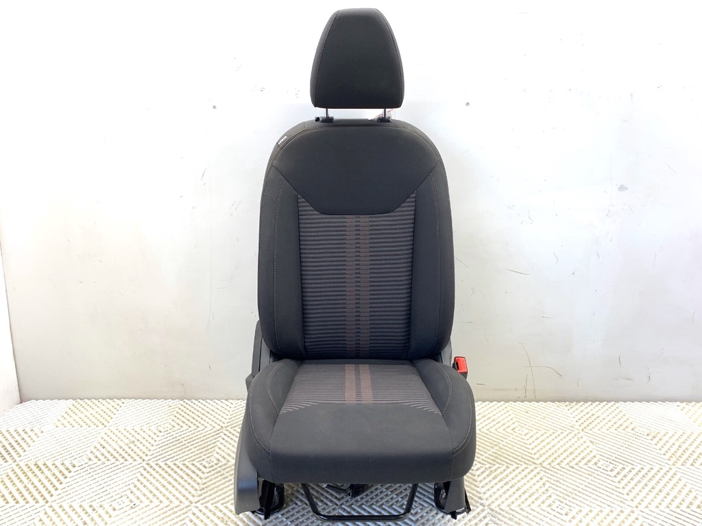 [STARK-863837] Asiento delantero derecho Ford KA+ III (UK, FK) 2014-2022