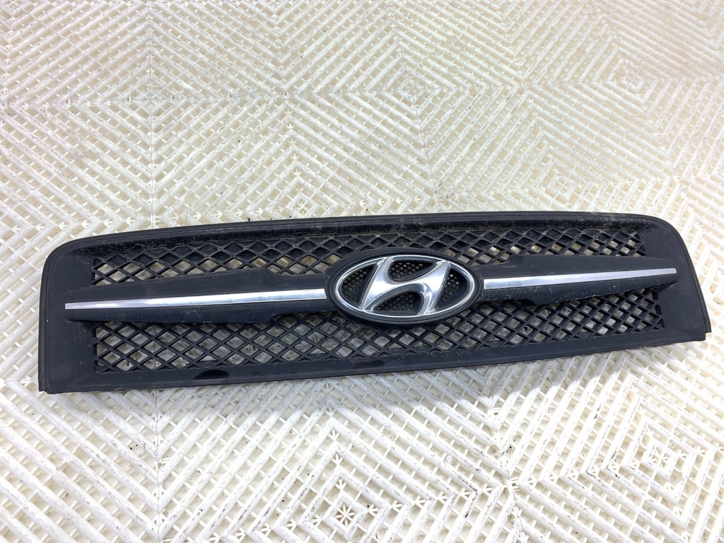 [STARK-867015] Rejilla de parachoques Hyundai Tucson (JM) 2004-2022