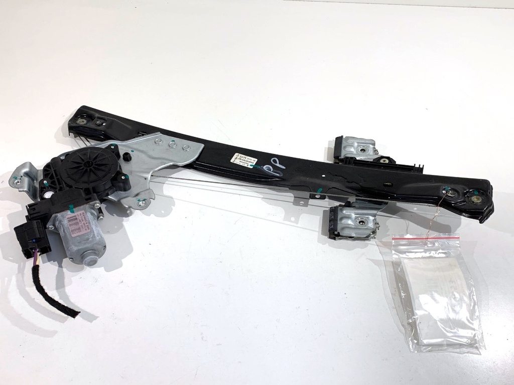 [STARK-870653] Elevalunas delantero derecho Ford Ecosport 2.0 Ti-VCT 2011-2022