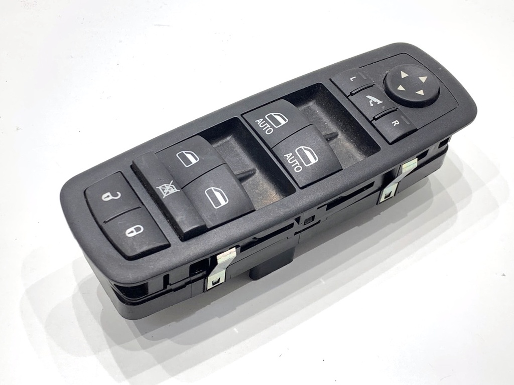 [STARK-879604] Interruptor de elevalunas Dodge Journey 2008-2022