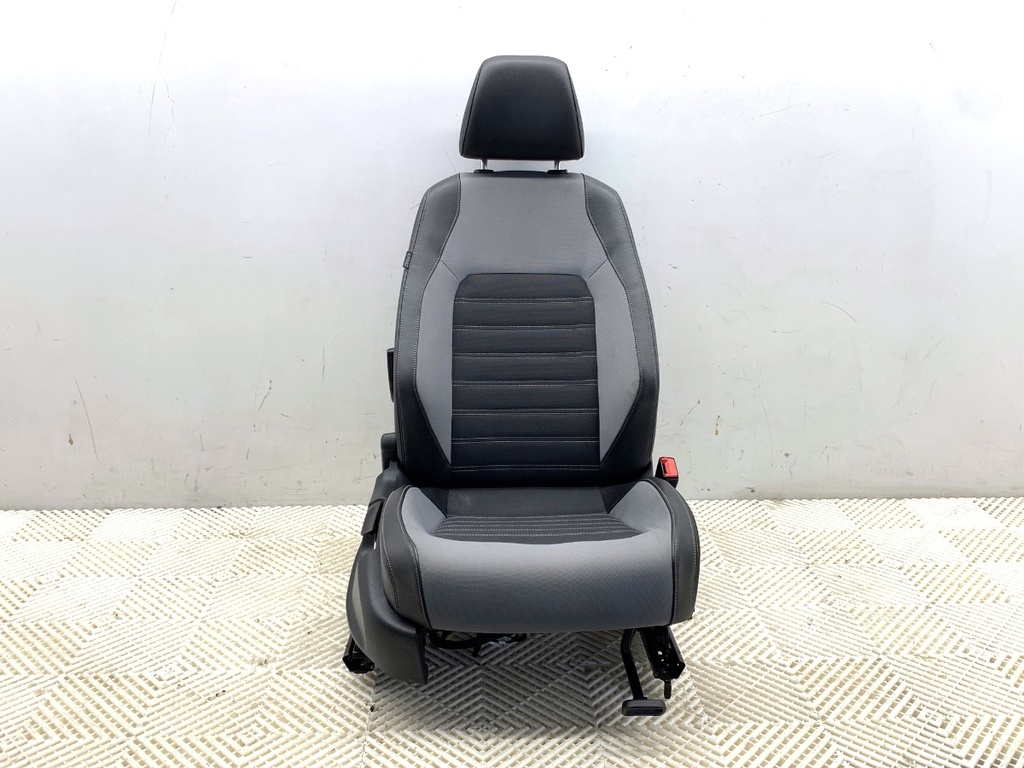 [STARK-884336] Asiento delantero derecho VW Jetta IV (162,163,AV3,AV2) 1.4 TSI 122 CV 2008-2022