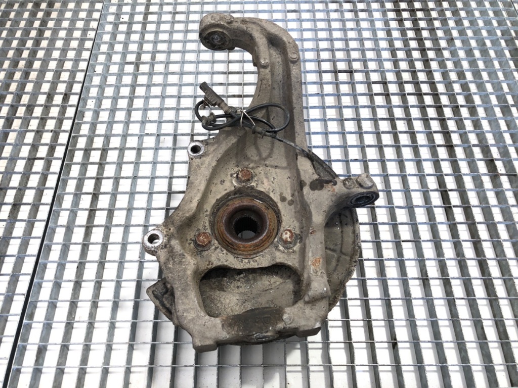 [STARK-885753] Buje de rueda delantero derecho Dodge Durango (HB) 2003-2010