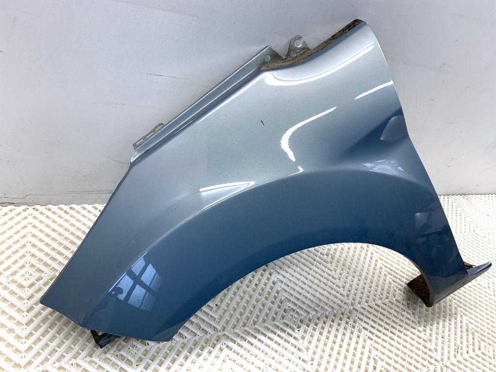 [STARK-888852] Aleta delantera izquierda Ford Fiesta VI (CB1, CCN) 2008-2022 1.25 60 kW [82 CV] gasolina