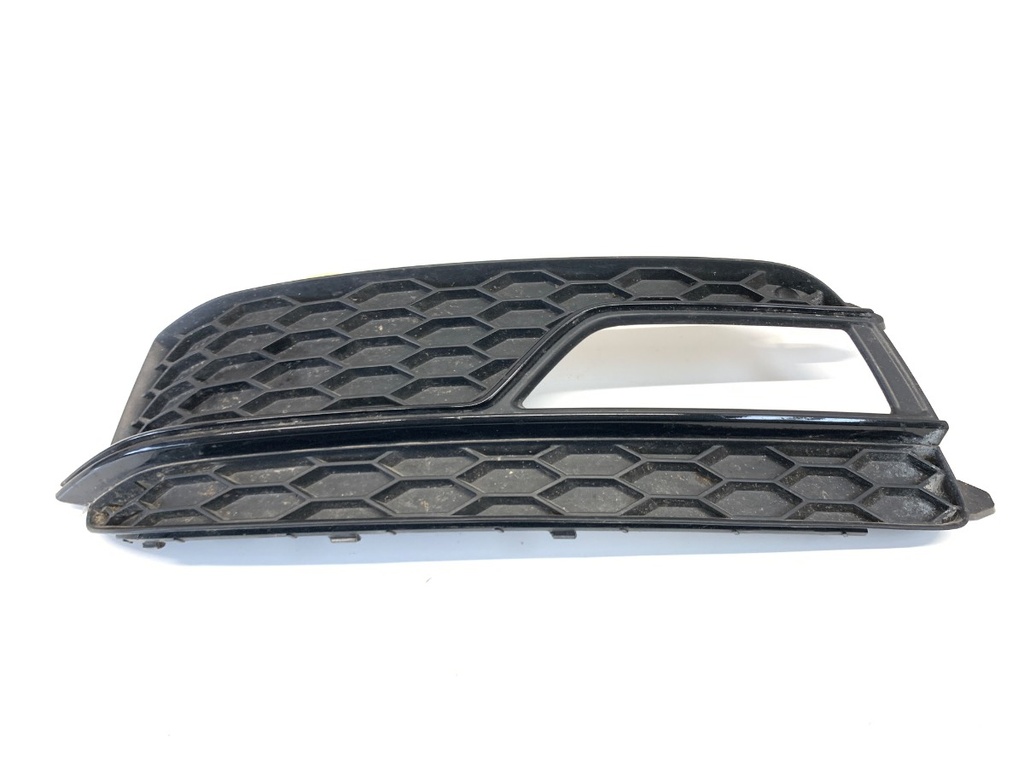 [STARK-892592] Rejilla de parachoques delantero izquierdo Audi A5 (8T3) 2007-2017