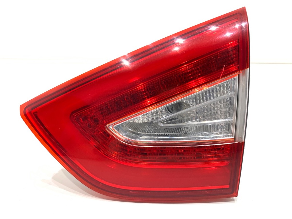 [STARK-893465] Piloto trasero derecho Hyundai ix35 2009-2022