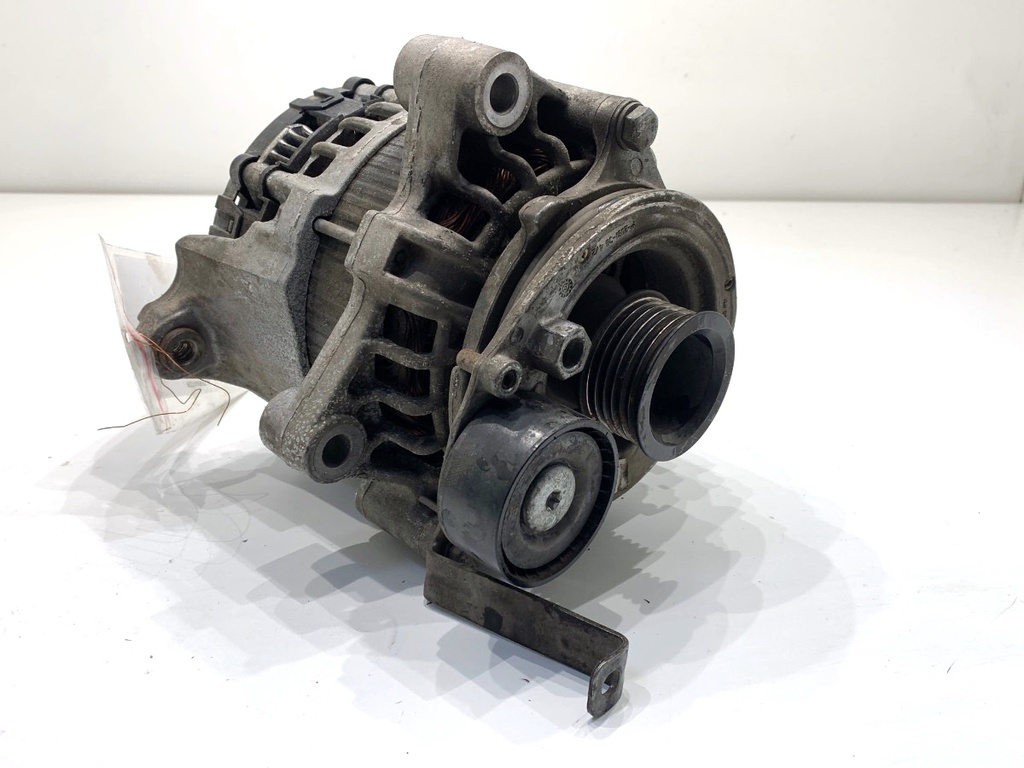 [STARK-890522] Alternador para BMW X5 (G05, F95) 2018-2020 195 kW Diésel