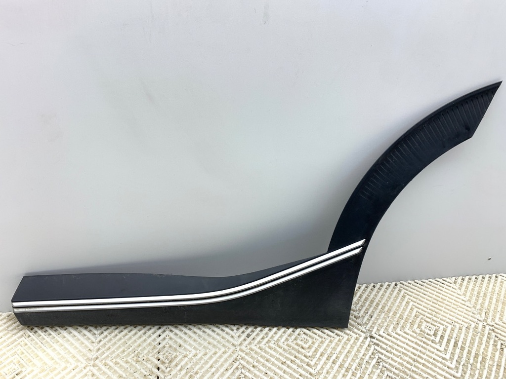 [STARK-890821] Panel de puerta trasera izquierdo KIA EV6 (CV) 2021-2022