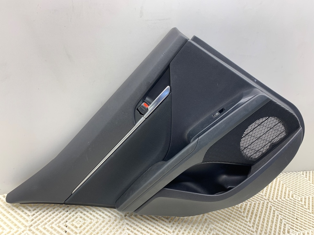 [STARK-891532] Panel de puerta trasera izquierda TOYOTA Camry (_V7_, _VA7_, _VH7_) 2017-2022