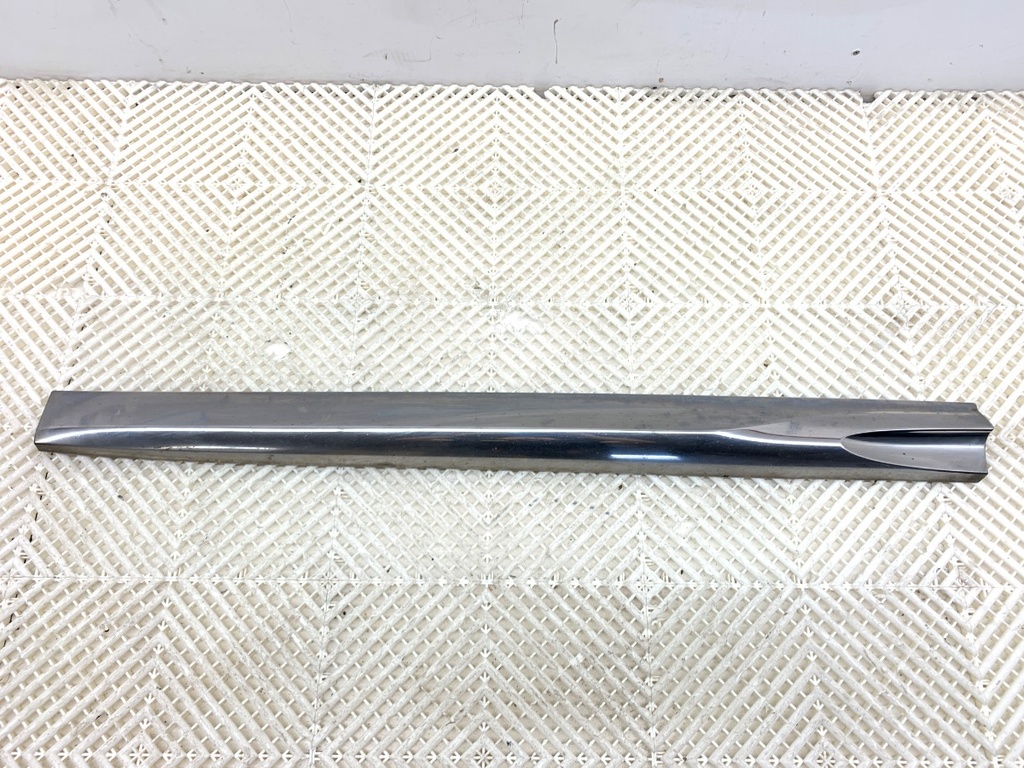 [STARK-895442] Forro de puerta delantera izquierdo CITROEN DS5 2011-2015 2.0 BlueHDi 180