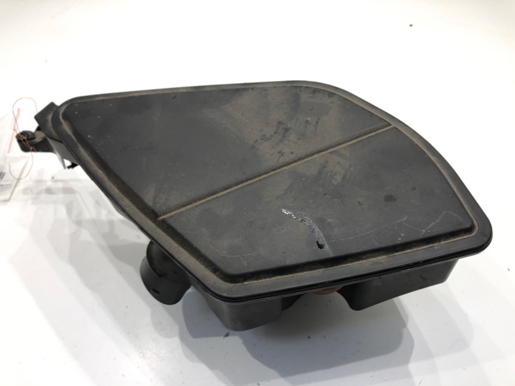 [STARK-894543] Caja de filtro de aire BMW Serie 5 (G30, F90) 2016-2022