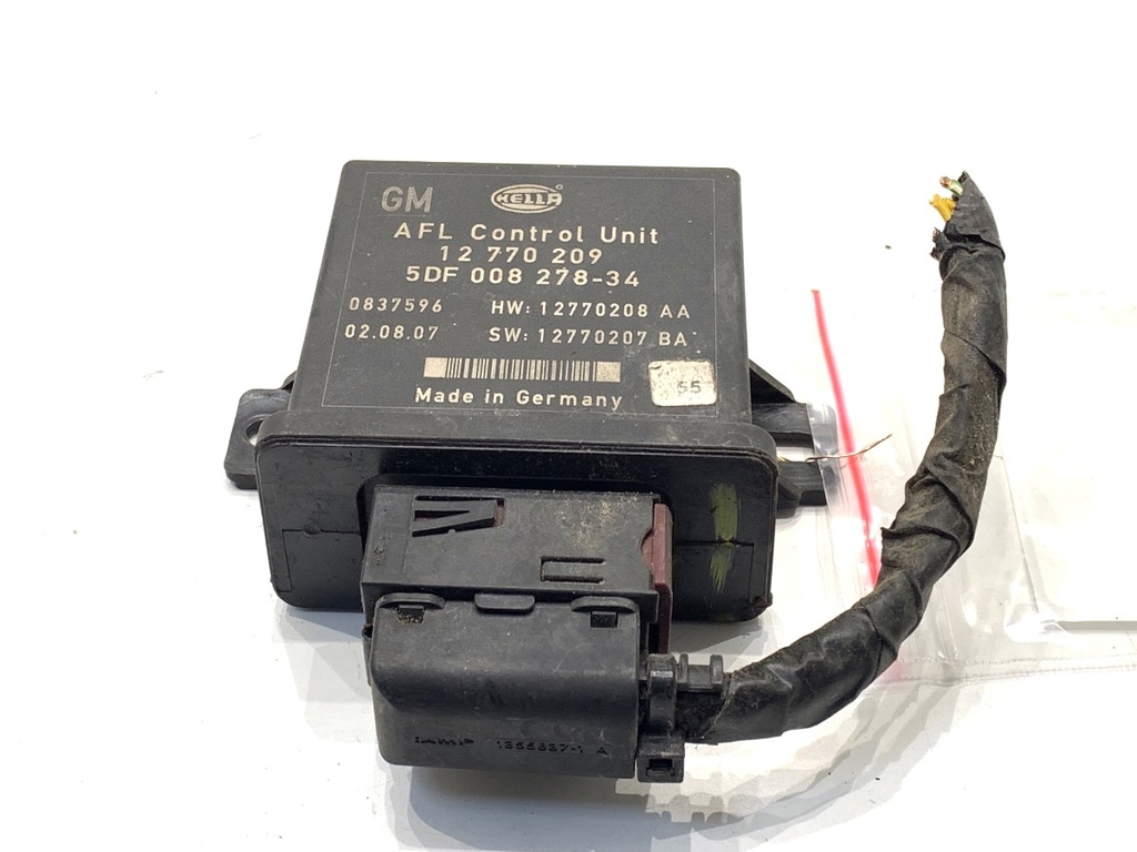 [STARK-897061] Módulo de luz SAAB 9-3 (YS3F, E79, D79, D75) 2002 - 2015