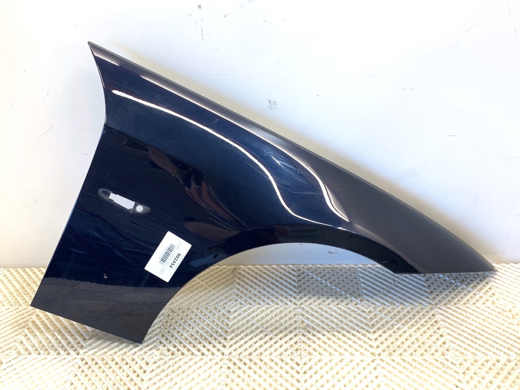 [STARK-902454] Aleta delantera derecha BMW Serie 3 (E90) 2004-2012