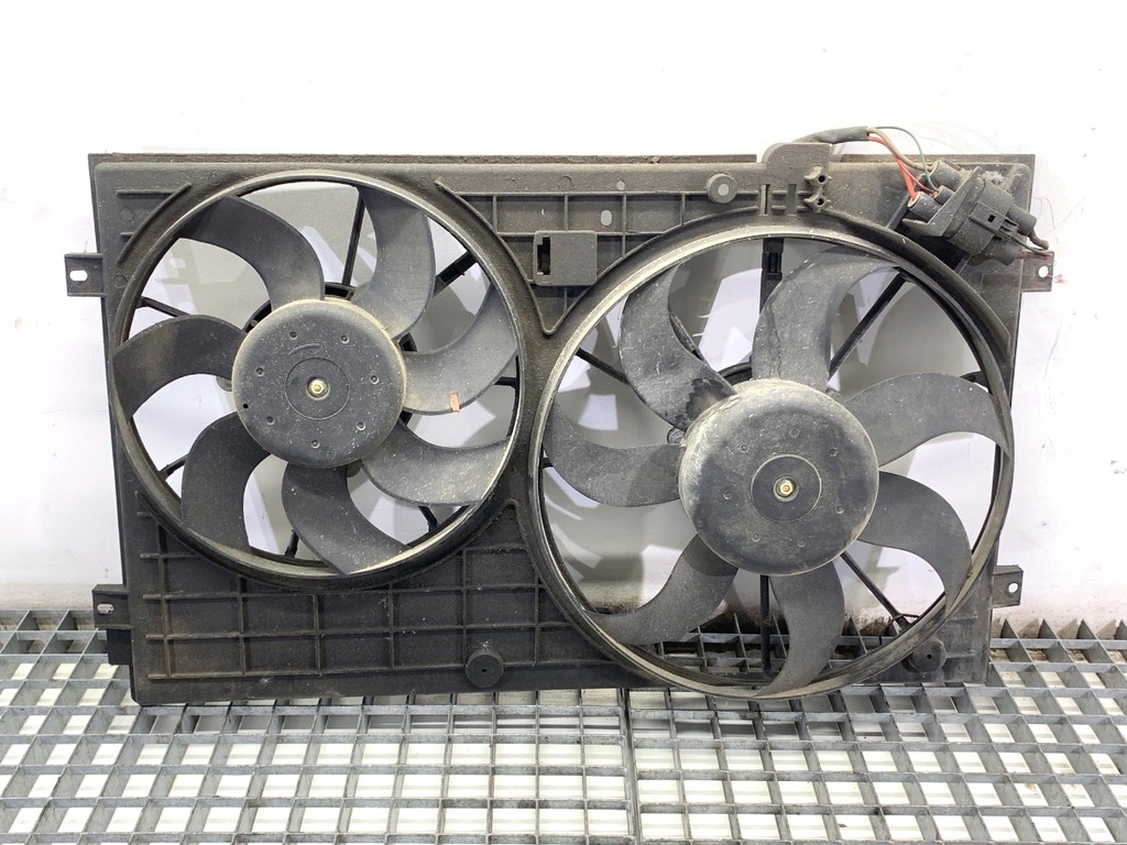 [STARK-905155] Ventilador de radiador para AUDI A3 (8P1) 1.9 TDI 105 CV 2003-2013